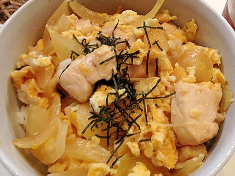 味染み玉ねぎの親子丼